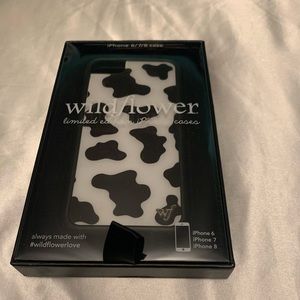 Wildflower IPhone 6/7/8/SE Cow Print Case